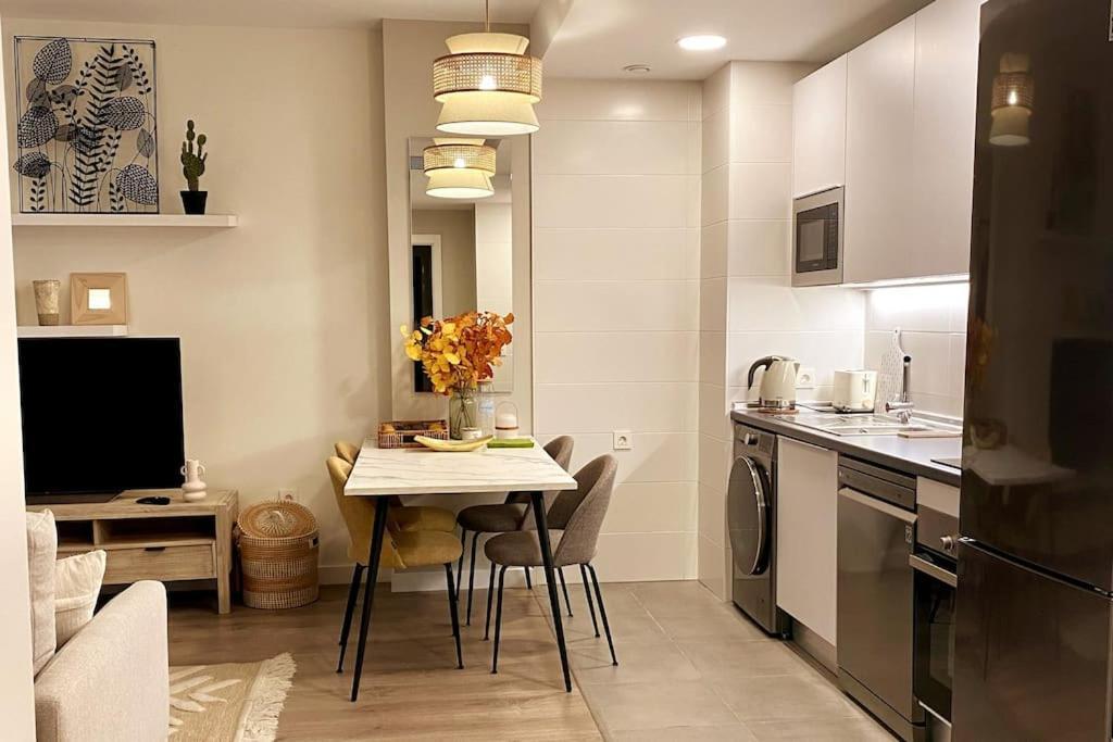 Nuevo Moderno Apartamento De Lujo Sevilha Exterior foto